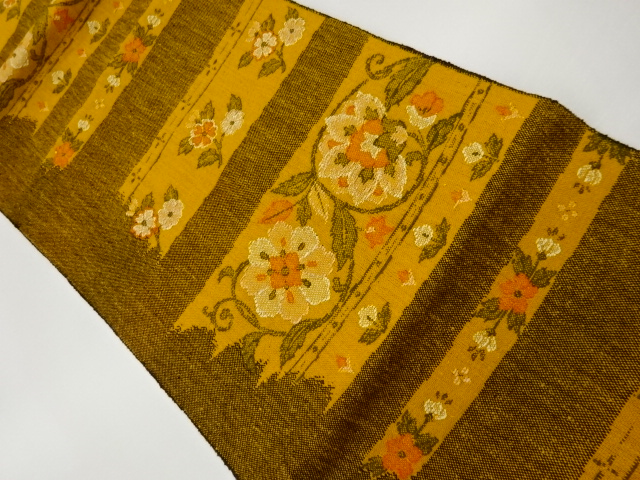 JAPANESE KIMONO / HAND-WOVEN MAWATA TSUMUGI / FLOWER ARABESQUE PATTERN